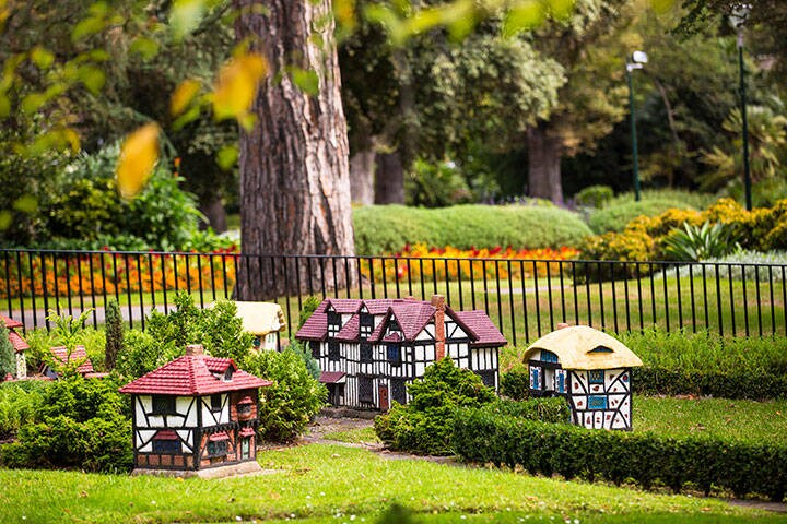 Model Tudor Village at Fitzroy Gardens 